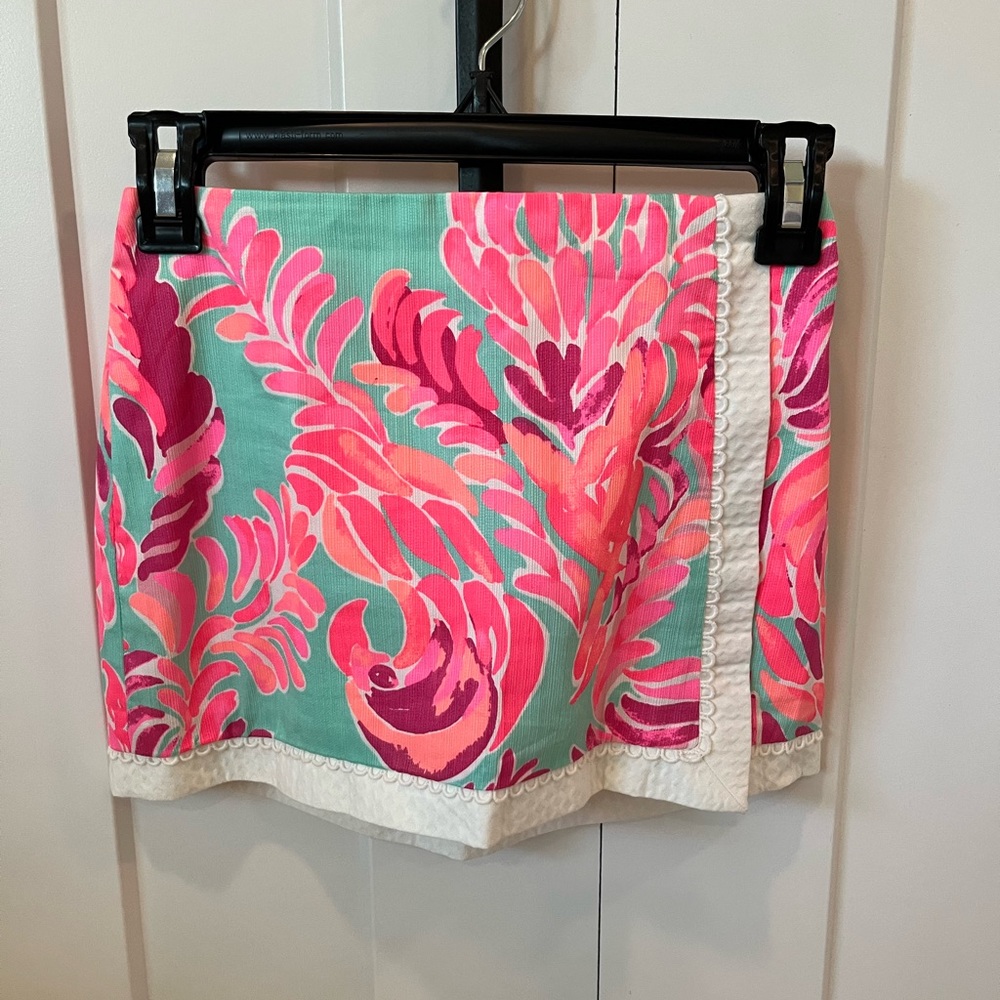 Lilly Pulitzer size 10 skort